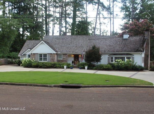 415 Perkins Drive, Brookhaven, MS 39601