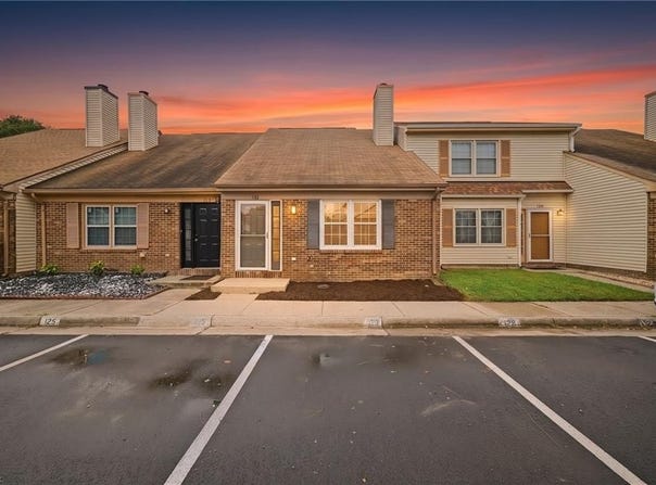 127 Parkway Drive, Hampton, VA 23669