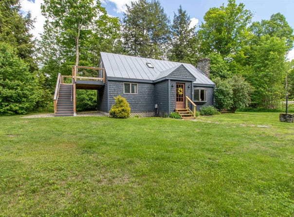40 Orchard Road, Burke, VT 05832