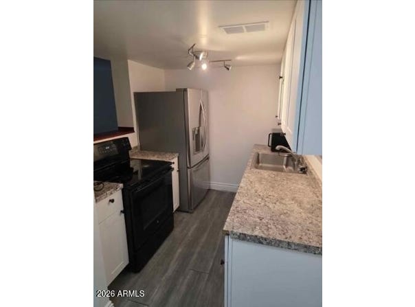 4111 W READE Avenue, Phoenix, AZ 85019