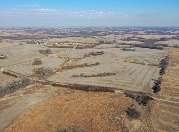 W 210th St, Martinsville, MO 64467