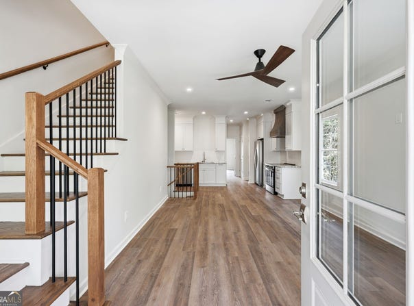 1123 Riverside Terrace, Gainesville, GA 30501