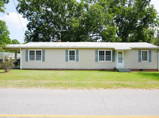 275 Mims Street, Williston, SC 29812