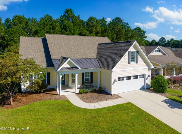 2153 Forest View Circle, Leland, NC 28451