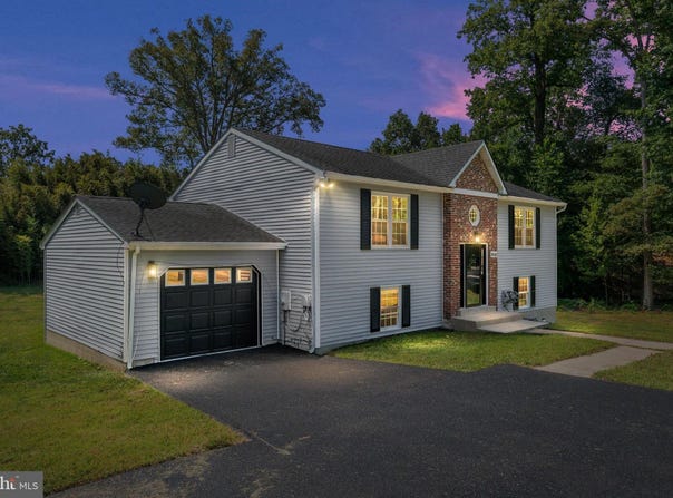8510 SCHULTZ Road, CLINTON, MD 20735