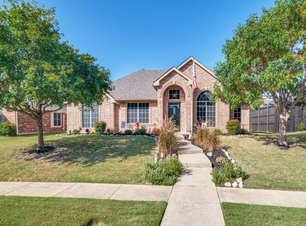 10313 Evergreen Drive, Rowlett, TX 75089