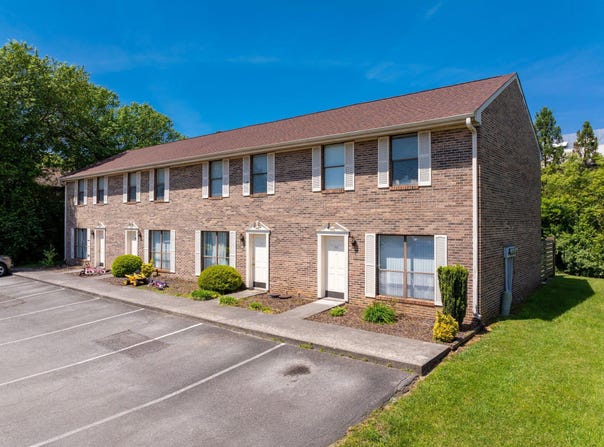 900 Stratford Circle NW, Cleveland, TN 37312