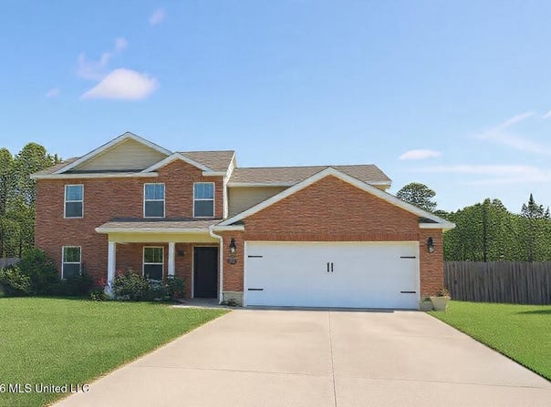 65 Whisperwood Lane, Ocean Springs, MS 39564