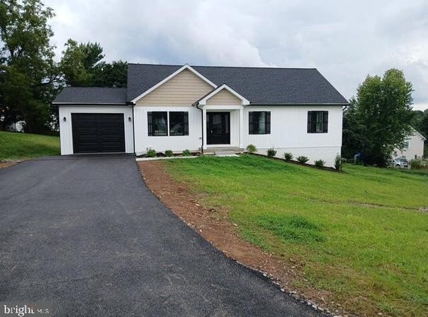 104 HARRISON Street, MT AIRY, MD 21771