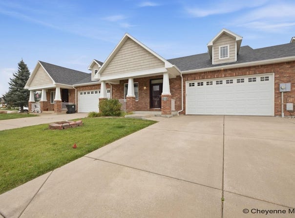 409 STERLING DR, Cheyenne, WY 82009