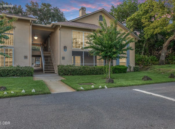 689 Wellington Station Boulevard, Ormond Beach, FL 32174
