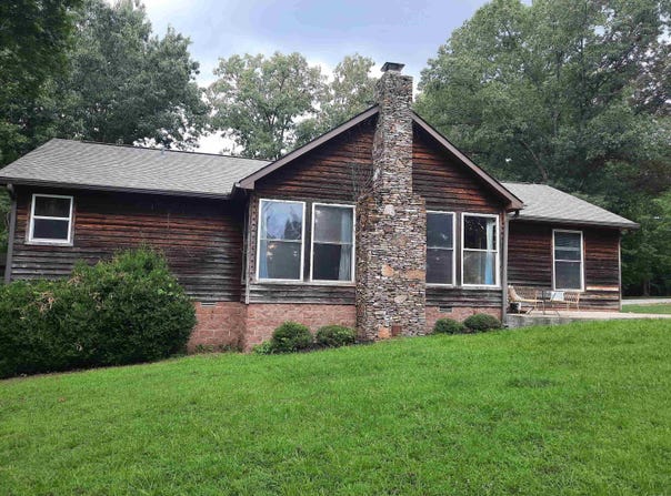 102 Clella Ct., Mountain View, AR 72560