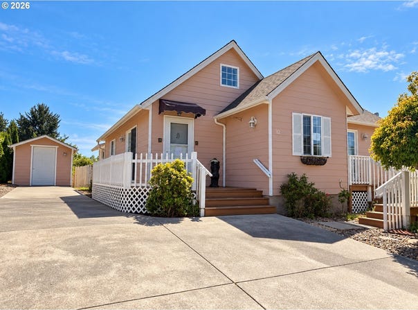 12 POND Ln, Lakeside, OR 97449