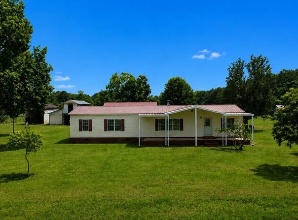 2156 County Road 73, Slocomb, AL 36375