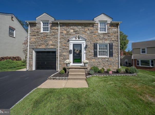 5 ALTHEA LN, MORTON, PA 19070