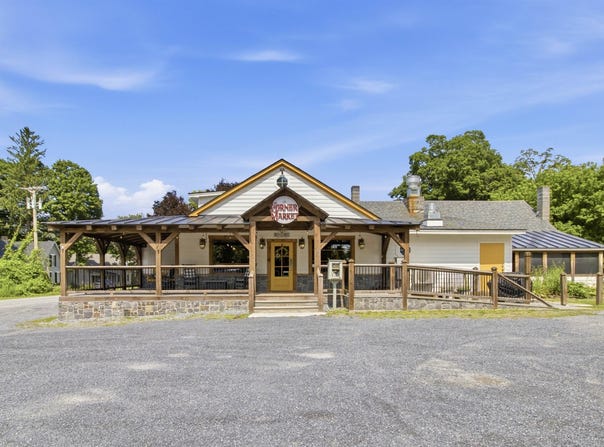 13 Old Mill Road, Arlington, VT 05250