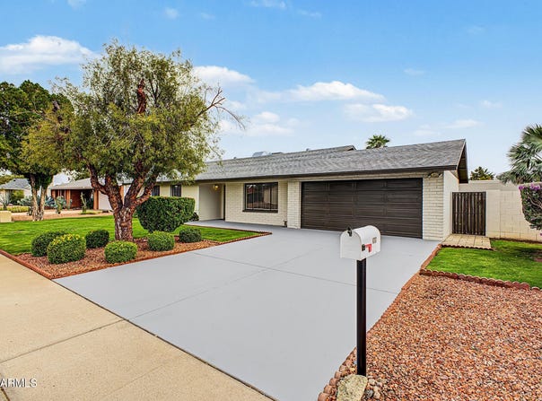 4717 E WILLOW Avenue, Phoenix, AZ 85032