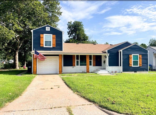 1220 Seneca Ave, Enid, OK 73703