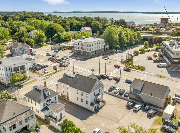 526 Washington Avenue, Portland, ME 04103