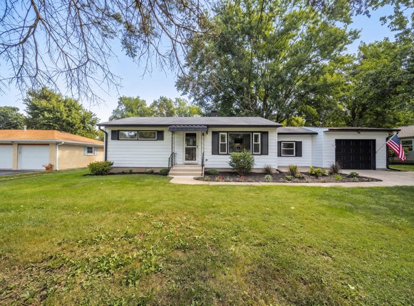 134 W Central Way, Pendleton, IN 46064