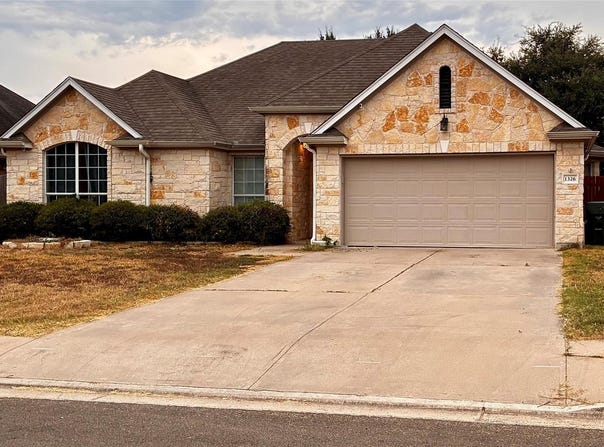1326 Star Mdw, Kyle, TX 78640