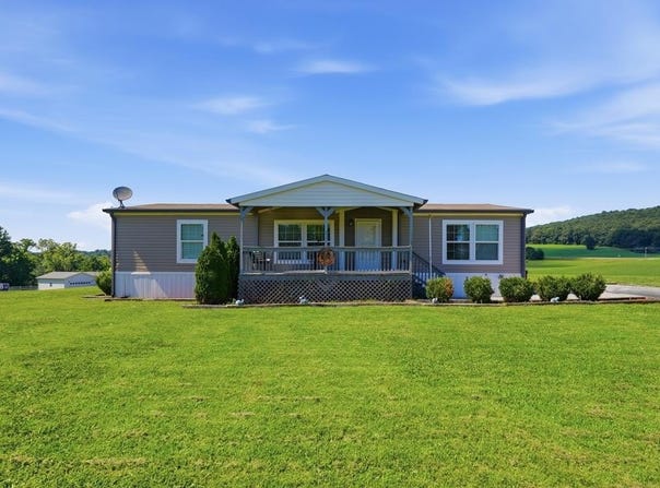 139 Falls View Rd, Sparta, TN 353