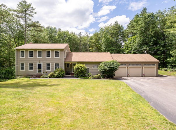 11 Merrill Road, Westbrook, ME 04092