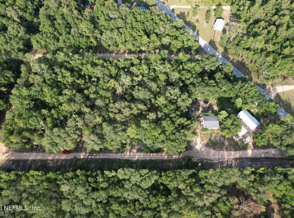 MAHAN Road, Interlachen, FL 32148
