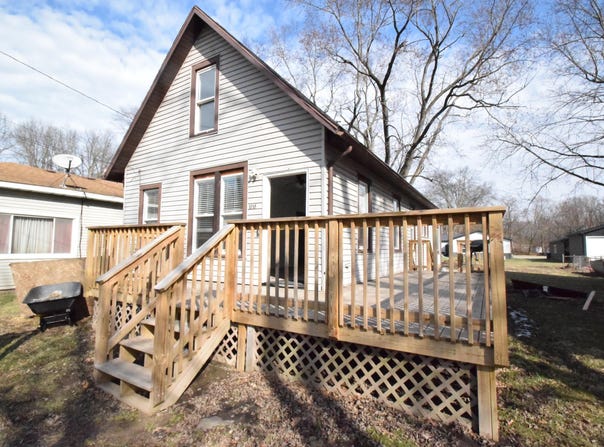 1717 Crocker Street, Chesterton, IN 46304