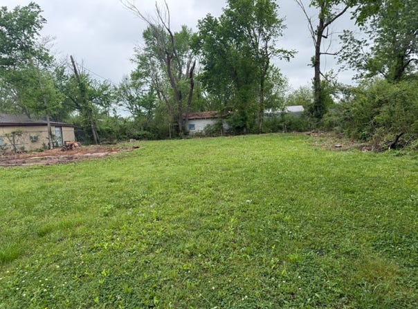 303 E Easy Street, Rogers, AR 72756
