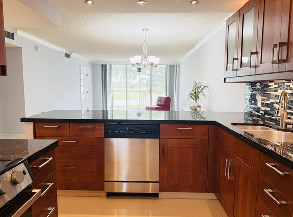 3080 N Course Drive, Pompano Beach, FL 33069