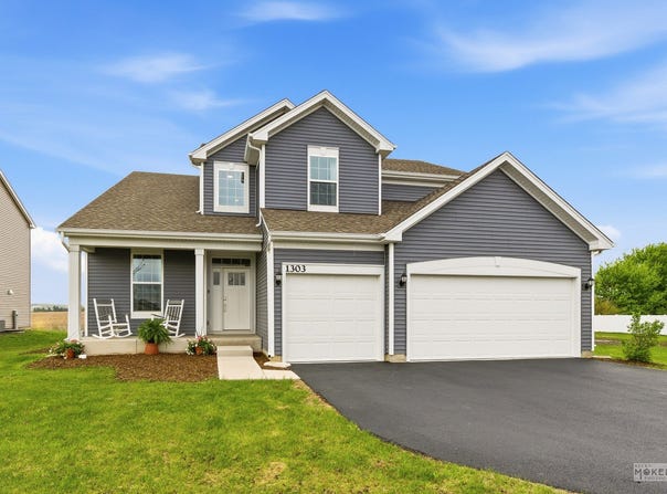 1303 Collins Drive, Elburn, IL 60119