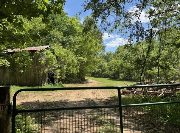 Cub Creek Rd, INDIAN MOUND, TN 37079