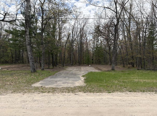 21909 Oak Avenue, Hillman, MI 49746