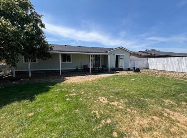 822 Scenic Loop, Culver, OR 97734