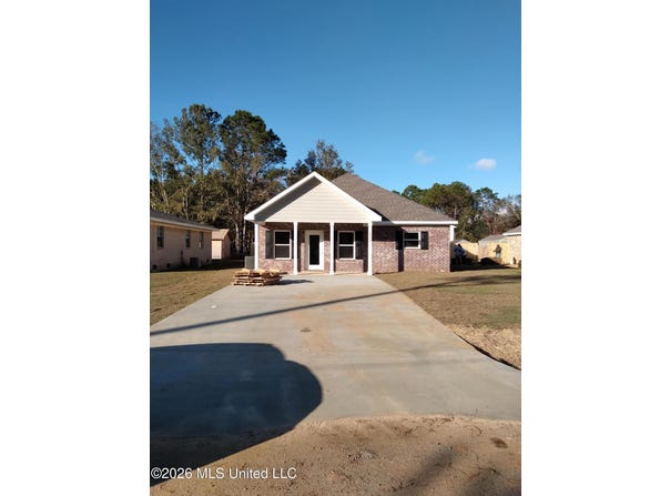 3232 Grouper Road, Gautier, MS 39553