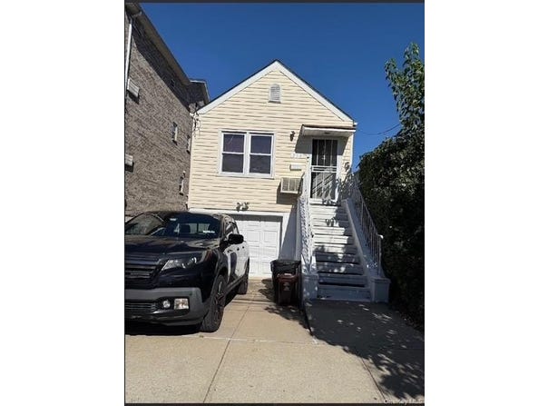 258 Davis Avenue, Bronx, NY 10465
