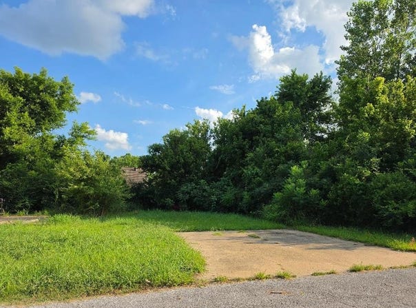 31 N BRISTOL ROAD, Marion, AR 72364