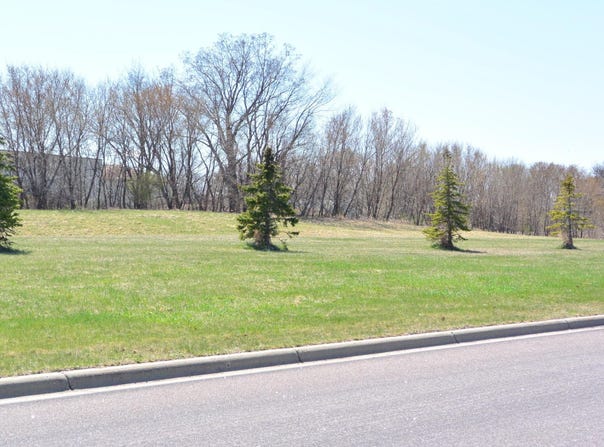 2600 14th Street E, Glencoe, MN 55336