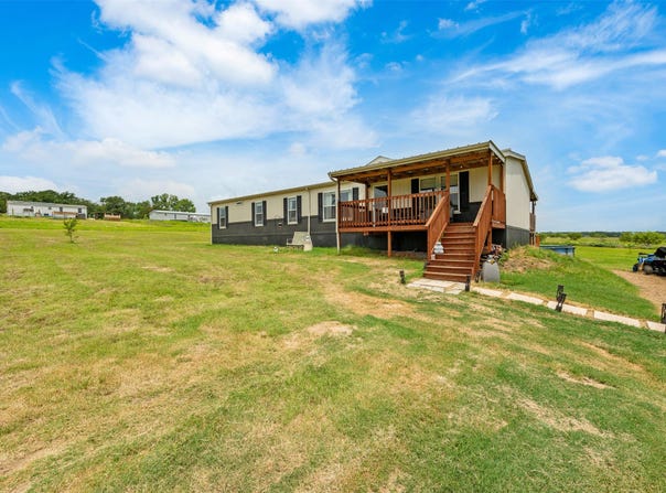 141 Kid Road, Boyd, TX 76023