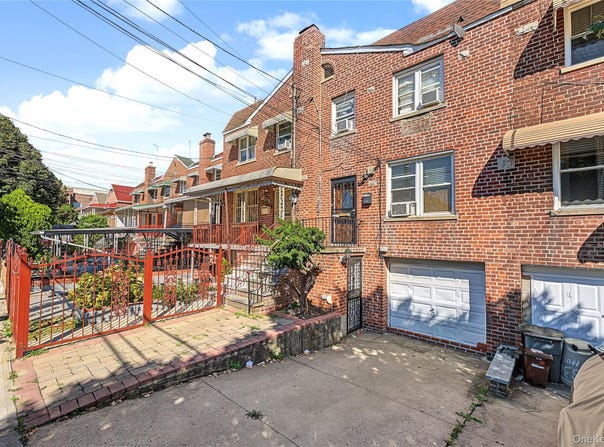 3312 Paulding Avenue, Bronx, NY 10469