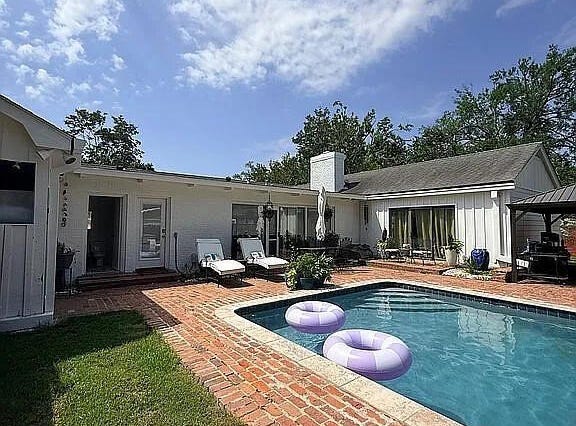 403 E Harding Avenue, Greenwood, MS 38930