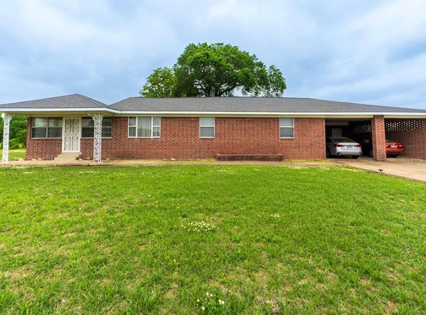 4040 HWY 20, Helena, AR 72342