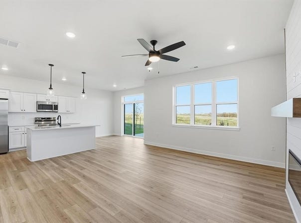 936 Elderberry Place, Waukee, IA 50263