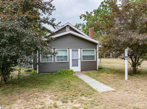 1363 Ash, National City, MI 48748
