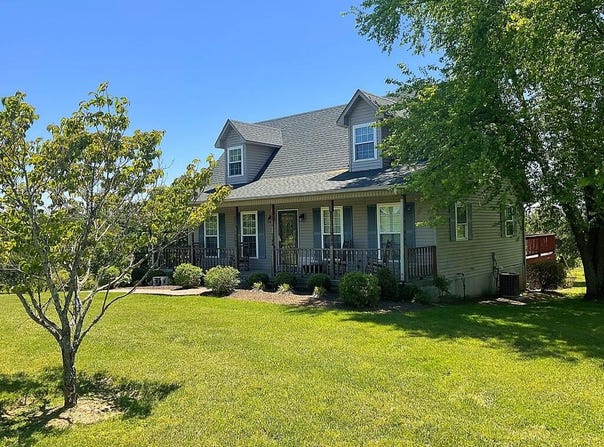 5350 Raymond Rd, Mays Lick, KY 41055