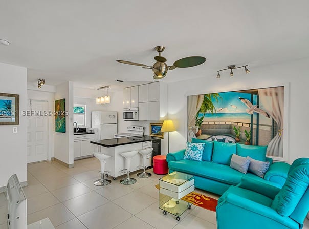 798 Crandon Blvd, Key Biscayne, FL 33149