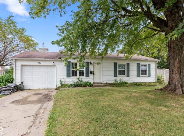 701 Maple Lane, Brownsburg, IN 46112