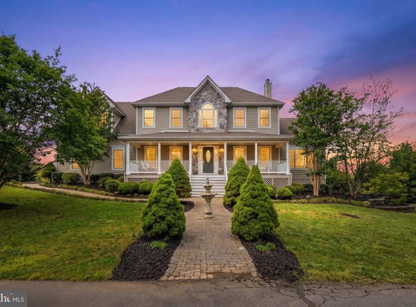9491 WALSINGHAM Lane, MARSHALL, VA 20115
