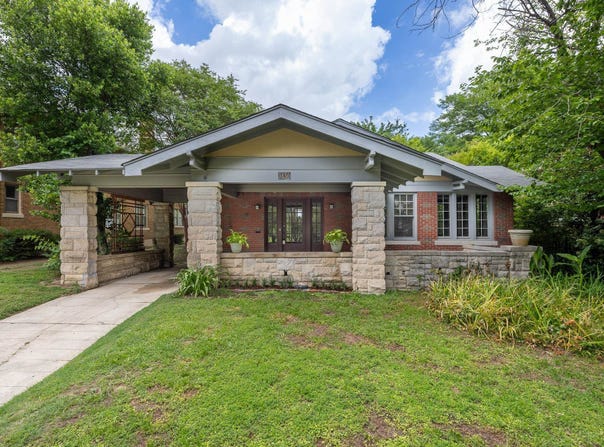 1830 FOREST Ave, Memphis, TN 38112